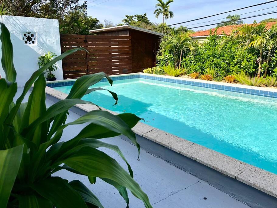 House With Pool, 10 Mins Drive To The Beach! Villa Miami Shores Kültér fotó