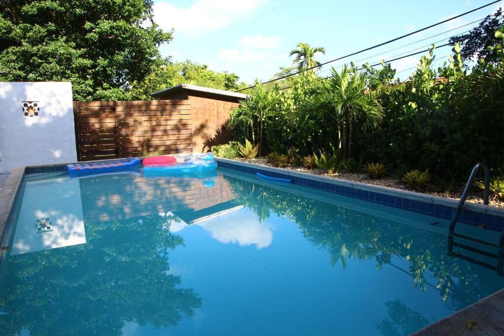 House With Pool, 10 Mins Drive To The Beach! Villa Miami Shores Kültér fotó